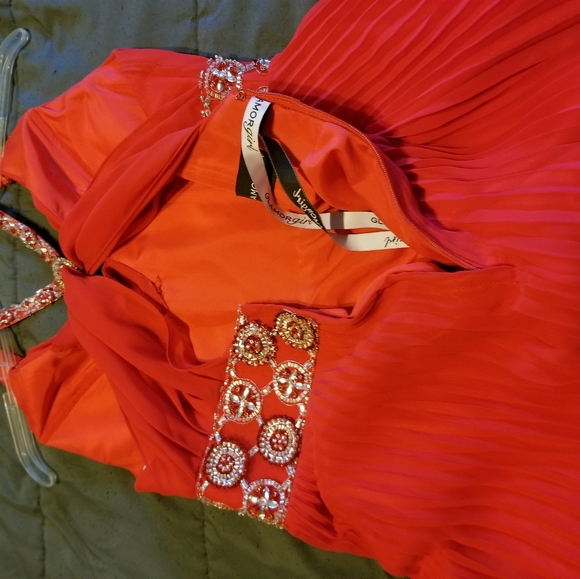 red party dress - Picture 7 of 15